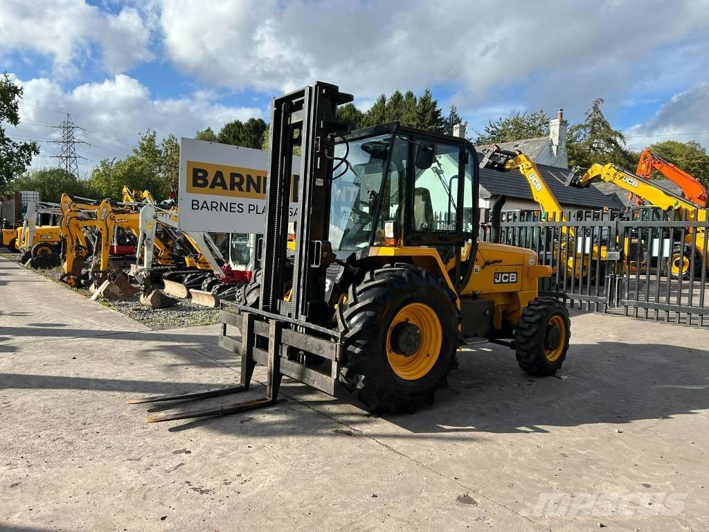 JCB 926 ラフターテレントラック