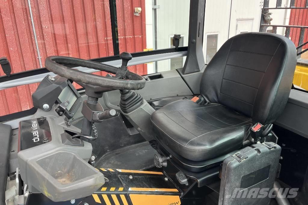 Wacker Neuson DW 60 サイト　ダンプ