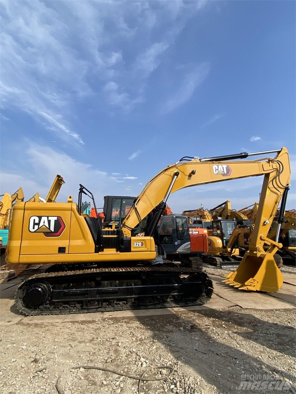 CAT 320 大型油圧ショベル12t以上（パワーショベル・ユンボ）