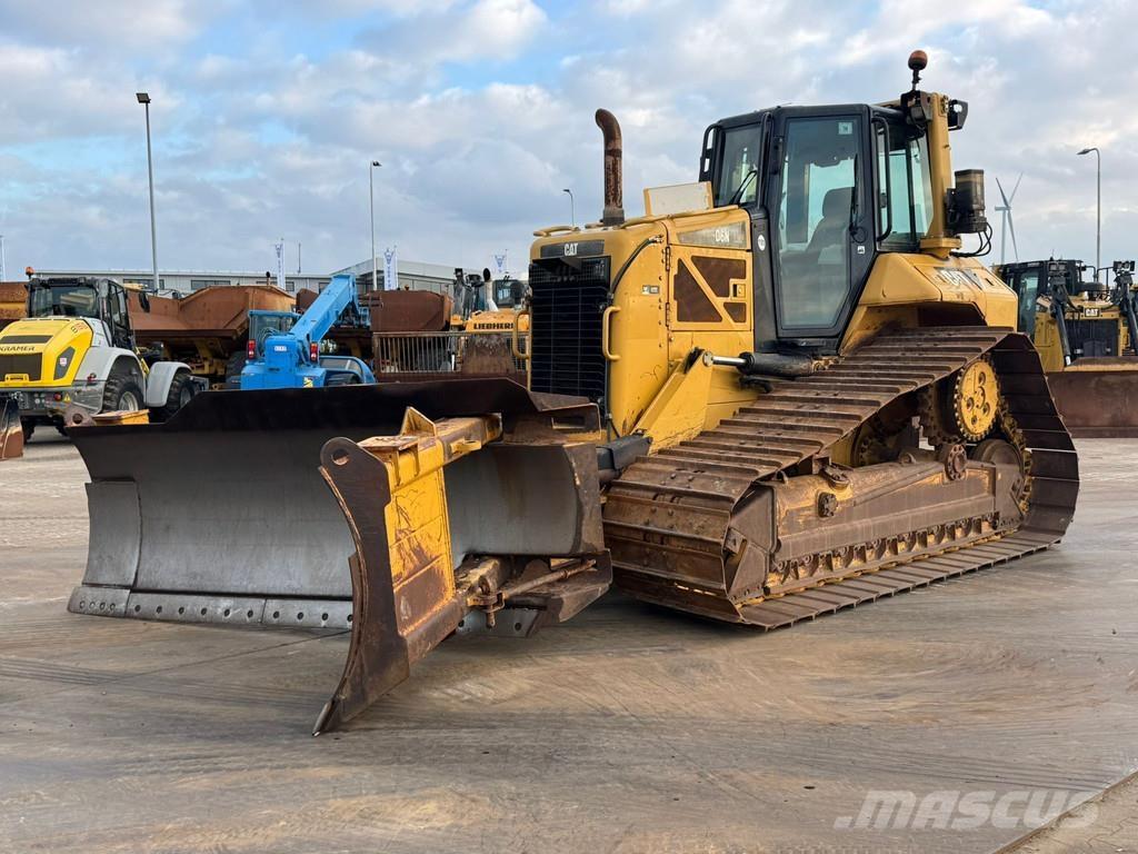 CAT D6N LGP ブルドーザー