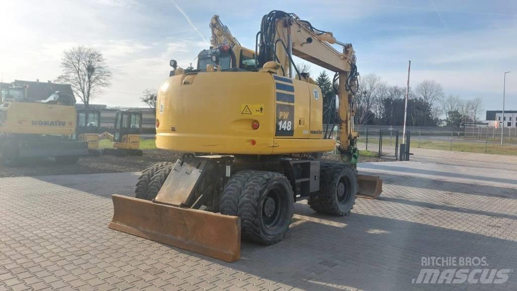 Komatsu PW 148-10 ホイール式油圧ショベル（パワーショベル・ユンボ・バックホー）