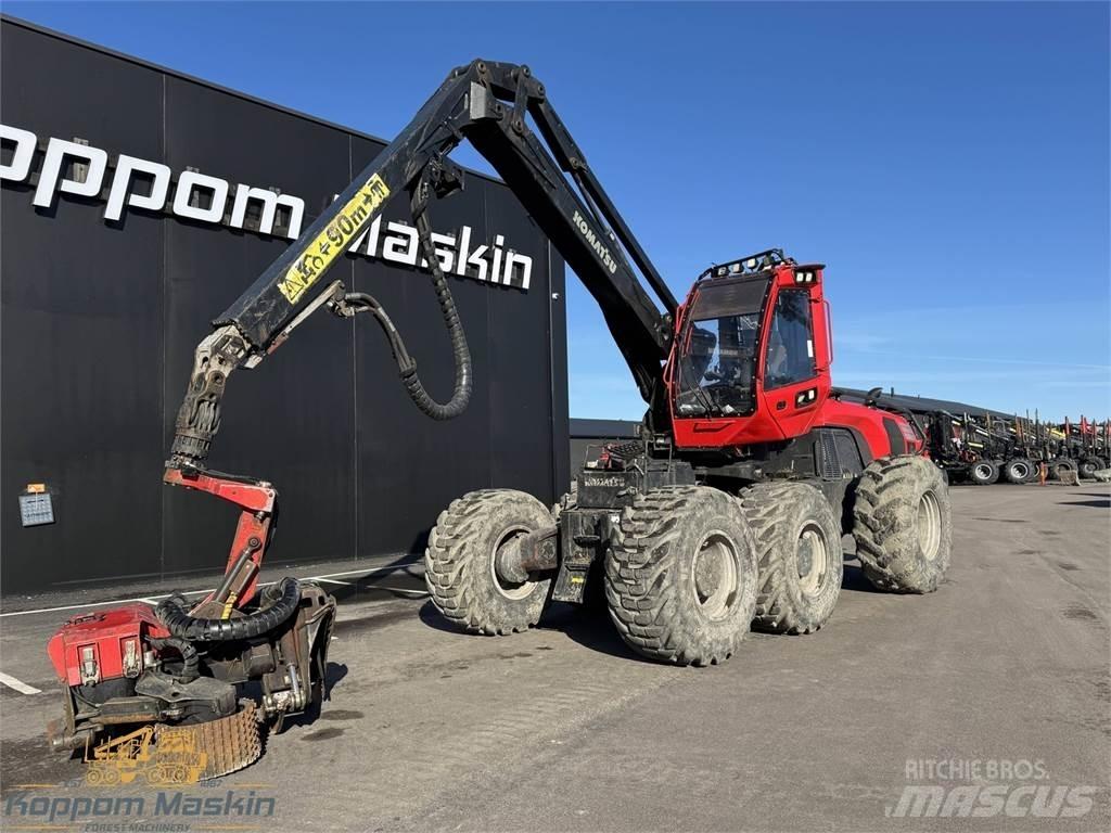 Komatsu 951 ハーベスター