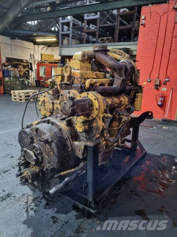 CAT D353E エンジン