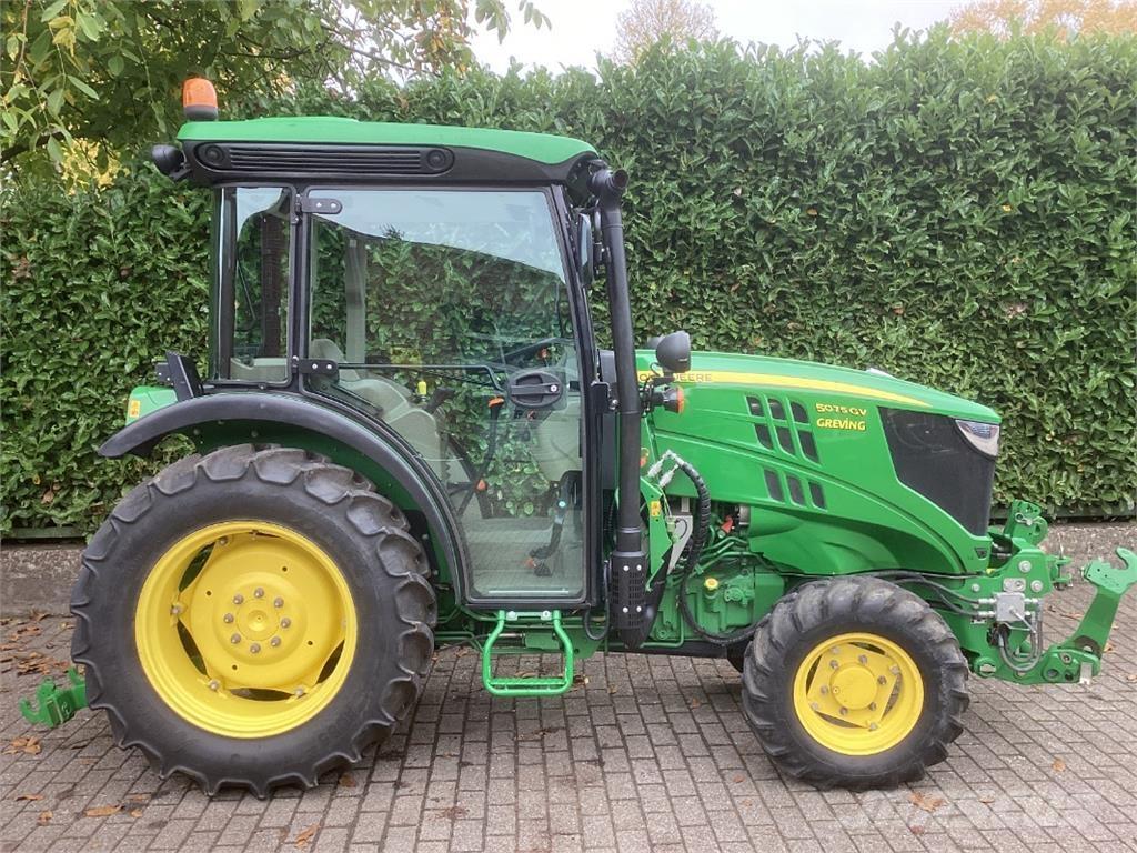 John Deere 5075GV トラクター