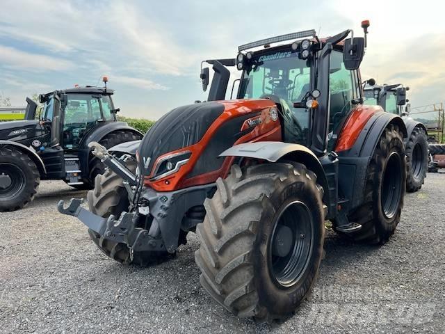 Valtra T 175 V トラクター