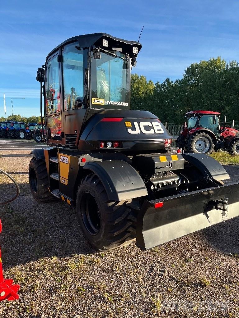 JCB Hydradig 110W ホイール式油圧ショベル（パワーショベル・ユンボ・バックホー）