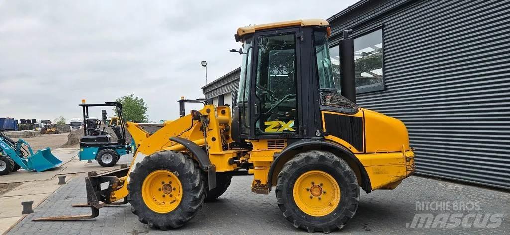JCB ZX 409 ホイールローダー・タイヤショベル
