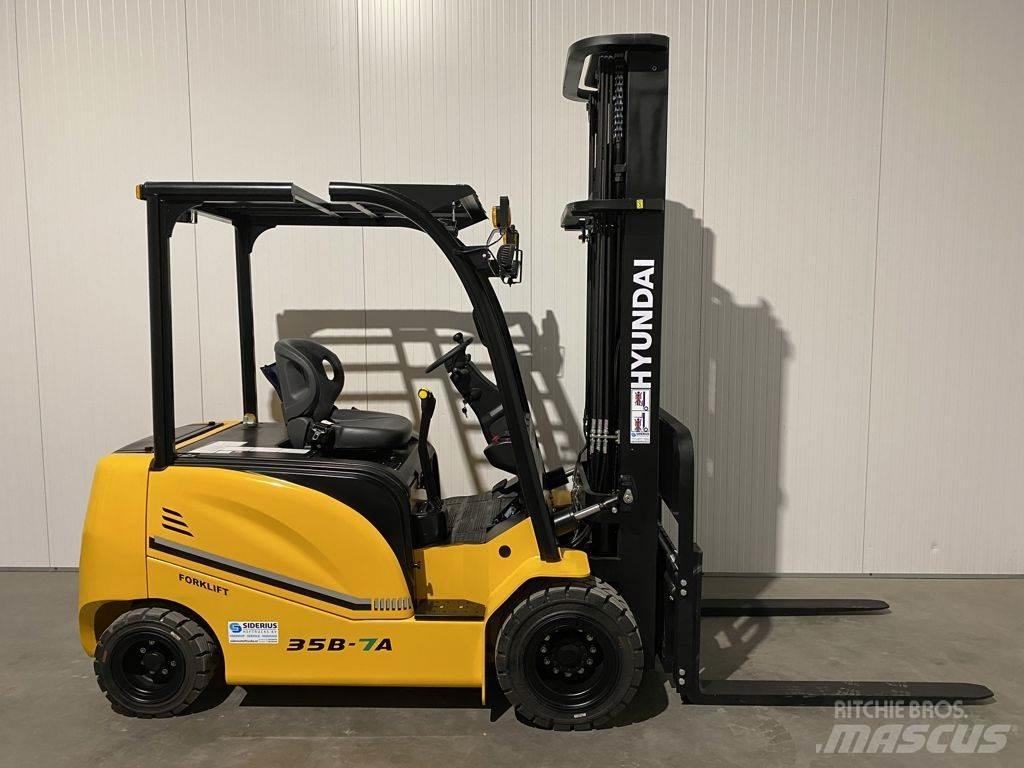 Hyundai 35B-7A バッテリーフォークリフト
