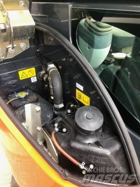 Hitachi ZX 26 U-5 ミニ油圧ショベル 7t以下（ミニユンボ・ミニディガー）