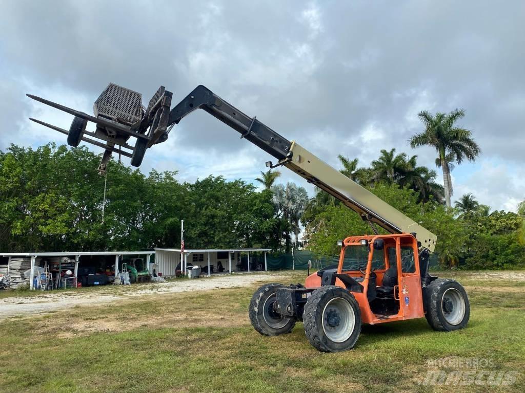 JLG G 6-42 A テレスコーピックハンドラー