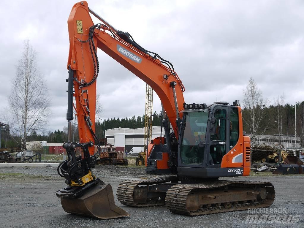 Doosan DX 140 LCR-5 大型油圧ショベル12t以上（パワーショベル・ユンボ）