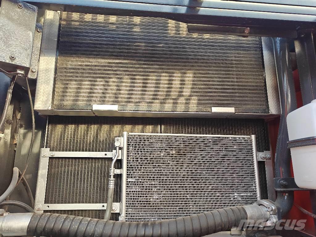 Doosan DX 345LC-9C 大型油圧ショベル12t以上（パワーショベル・ユンボ）