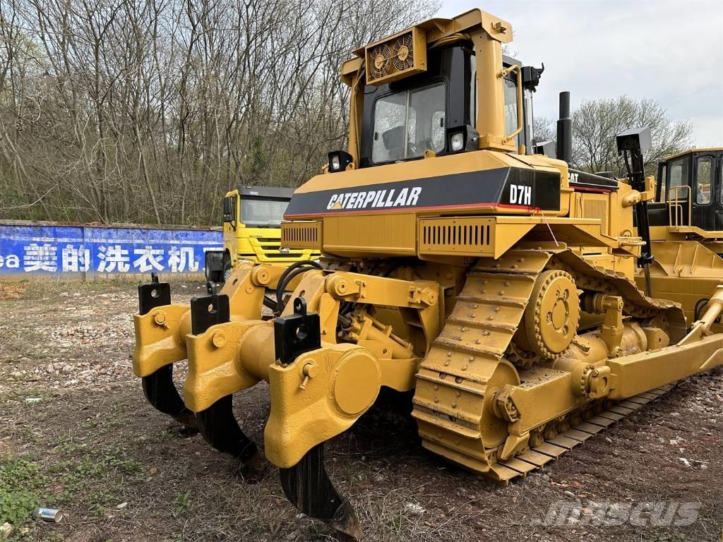 CAT D7H ブルドーザー