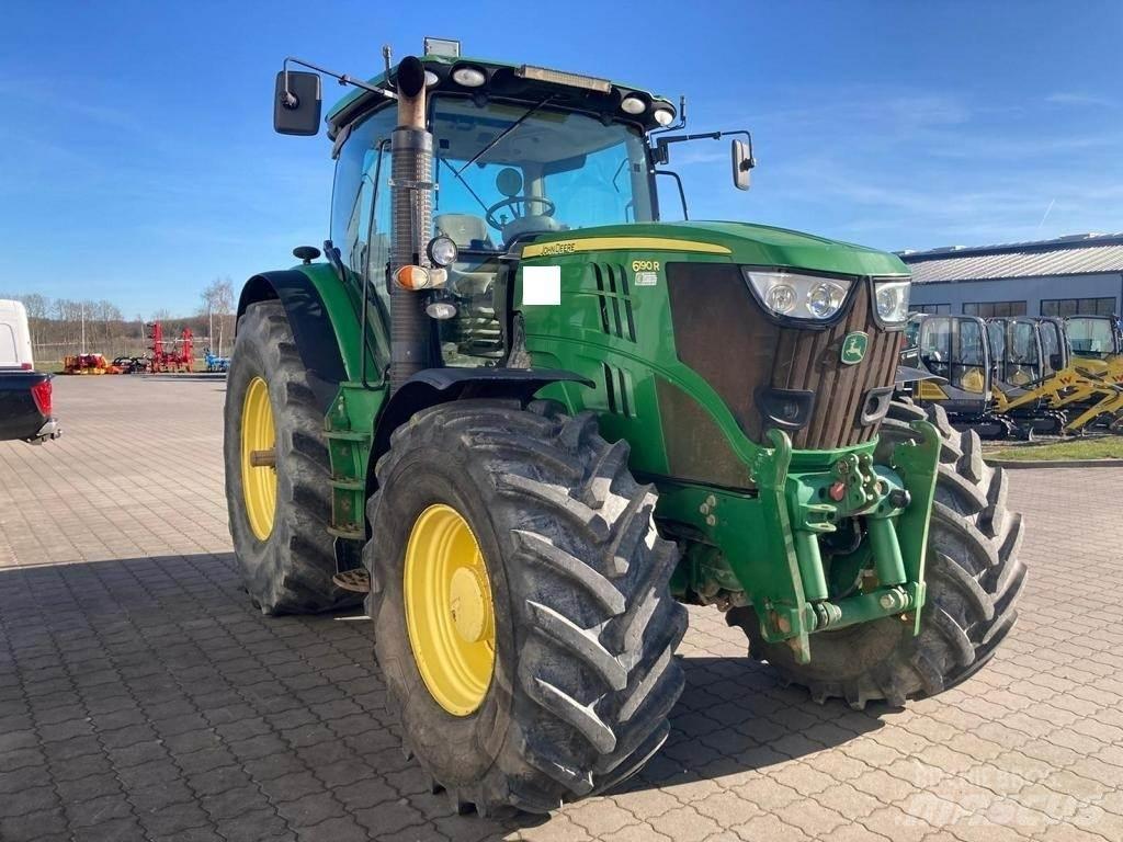 John Deere 6190R トラクター