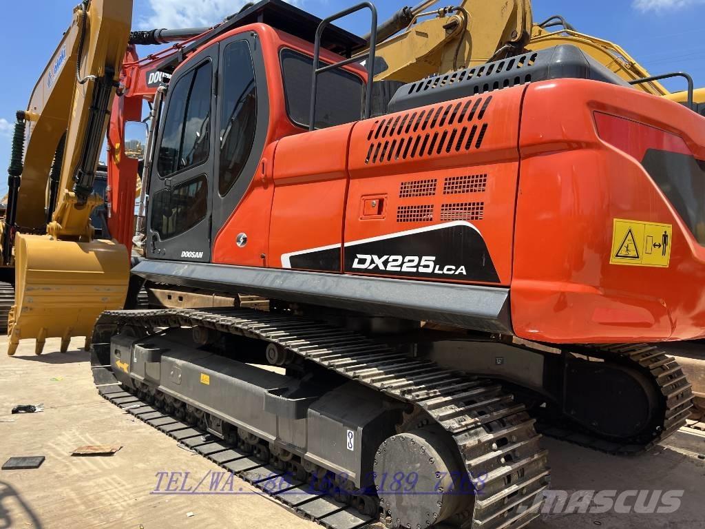 Doosan DX225 大型油圧ショベル12t以上（パワーショベル・ユンボ）