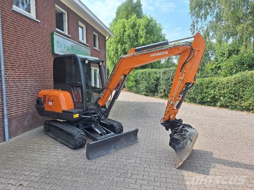 Hitachi ZX35-2 ミニ油圧ショベル 7t以下（ミニユンボ・ミニディガー）