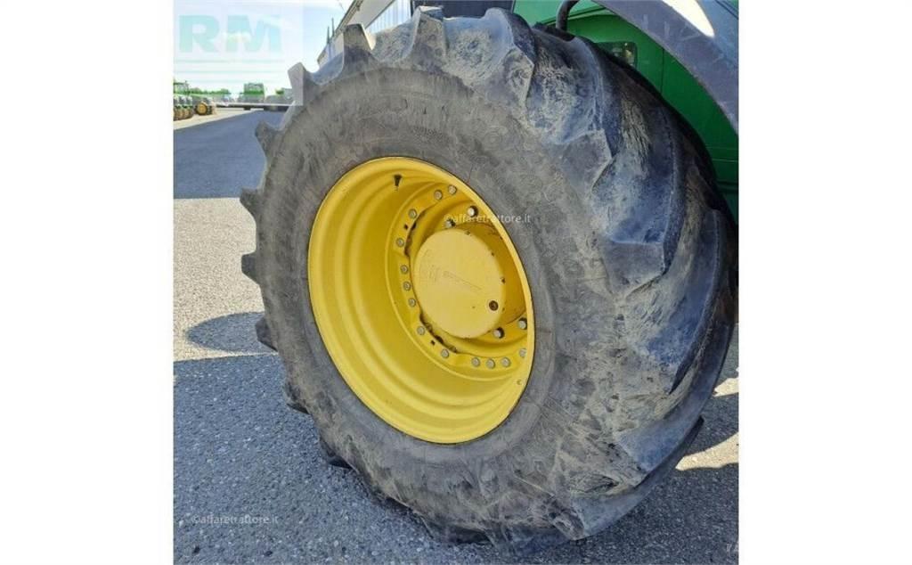 John Deere 7310 トラクター
