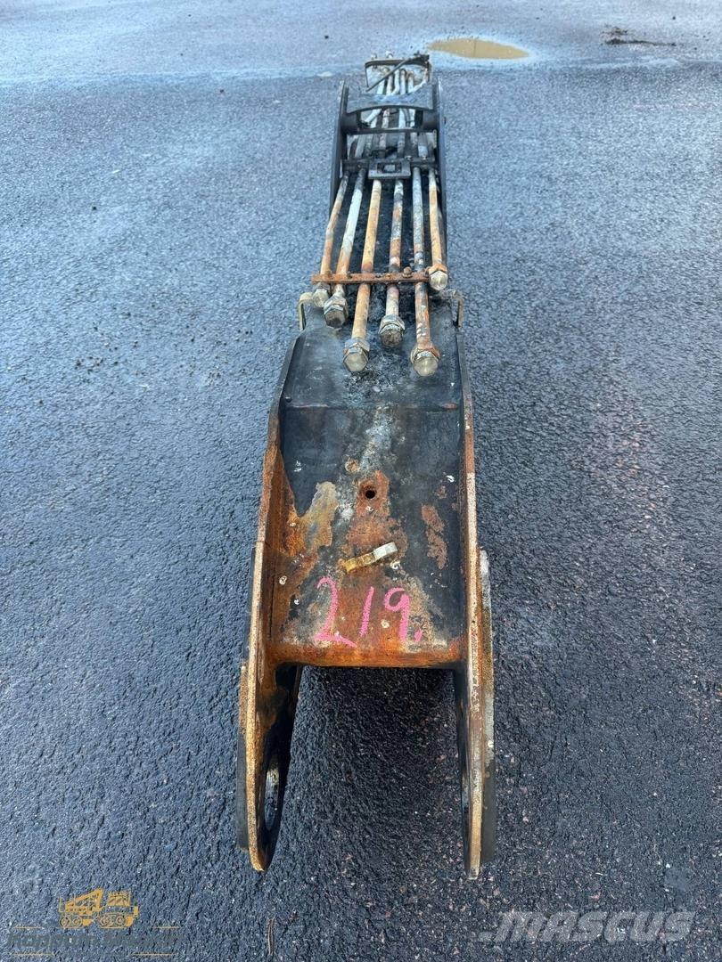 Komatsu 105F フォワーダクレーン