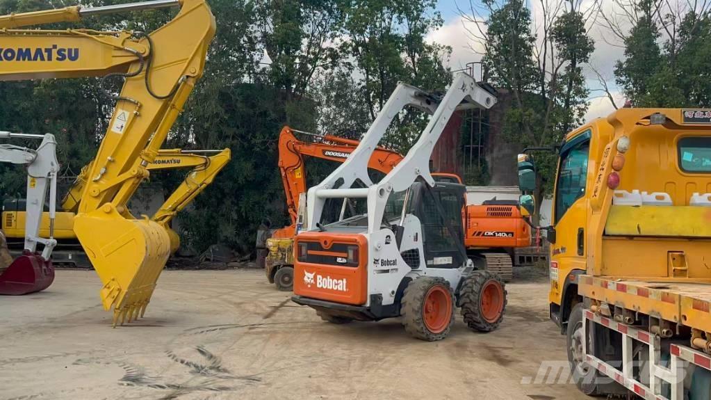 Bobcat S 770 スキッドステアローダー