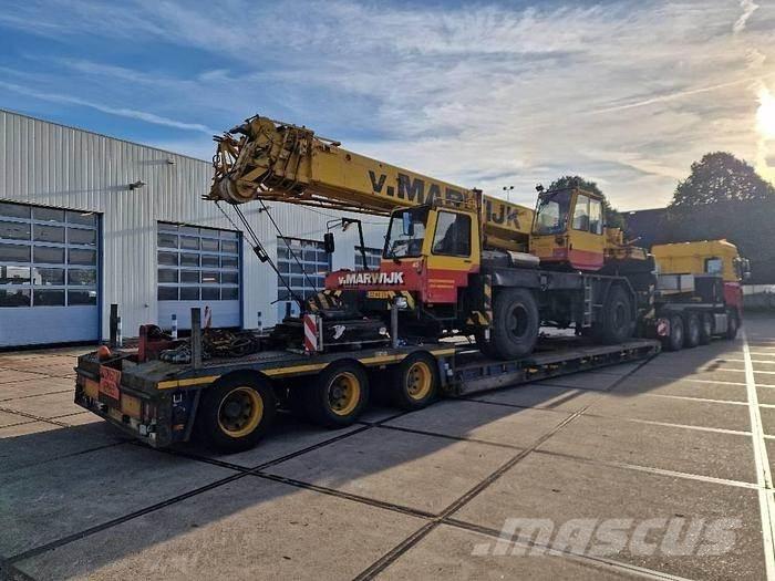 Liebherr LTM 1035 ラフテレーンクレーン