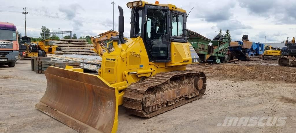 Komatsu D 51 EX-22 ブルドーザー