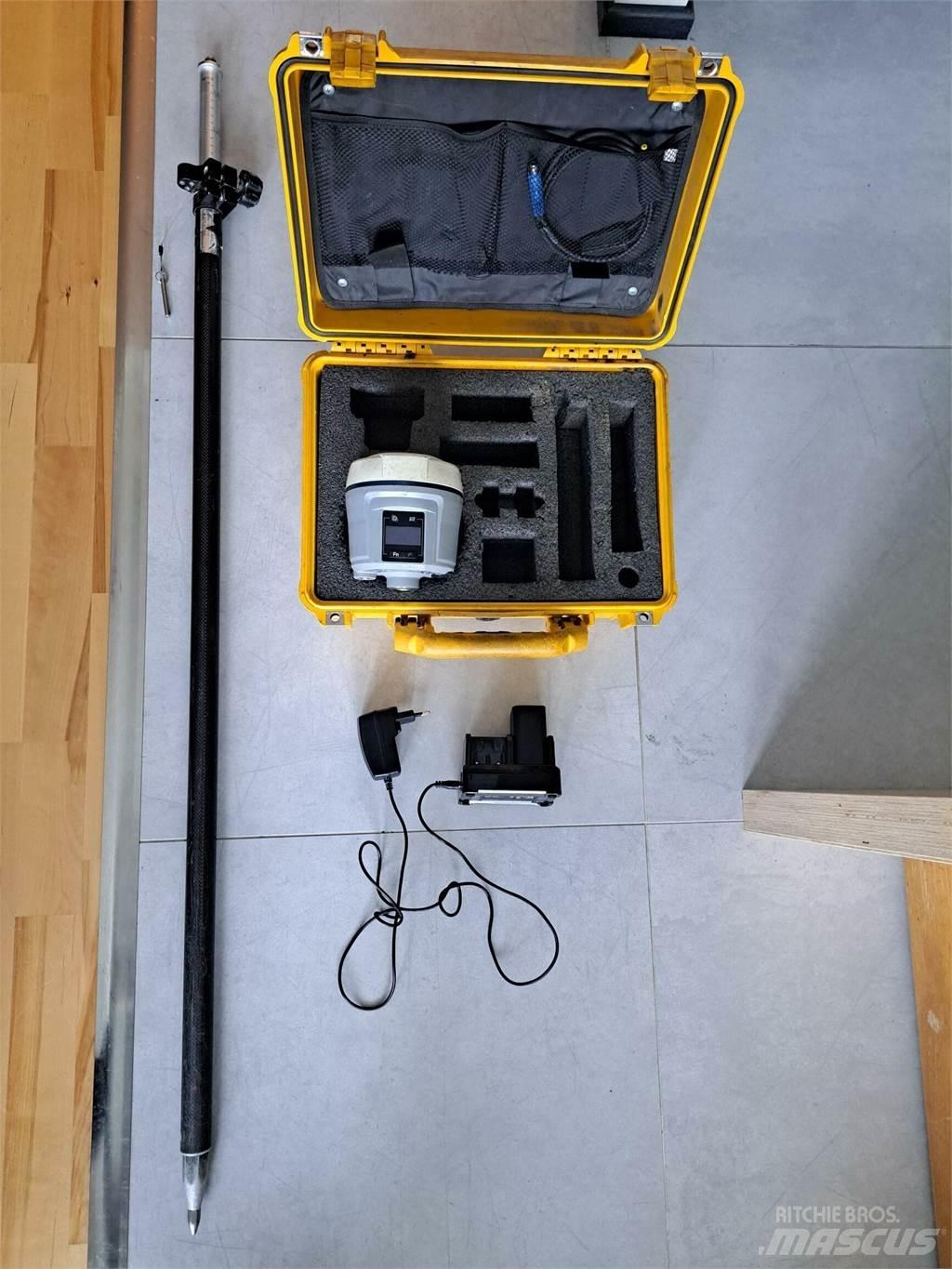  CHC i80 GNSS 器械、測量、自動化装置
