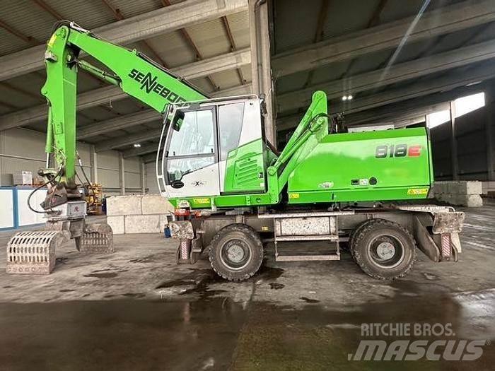 Sennebogen 818 E 廃棄物／工業産廃処理機