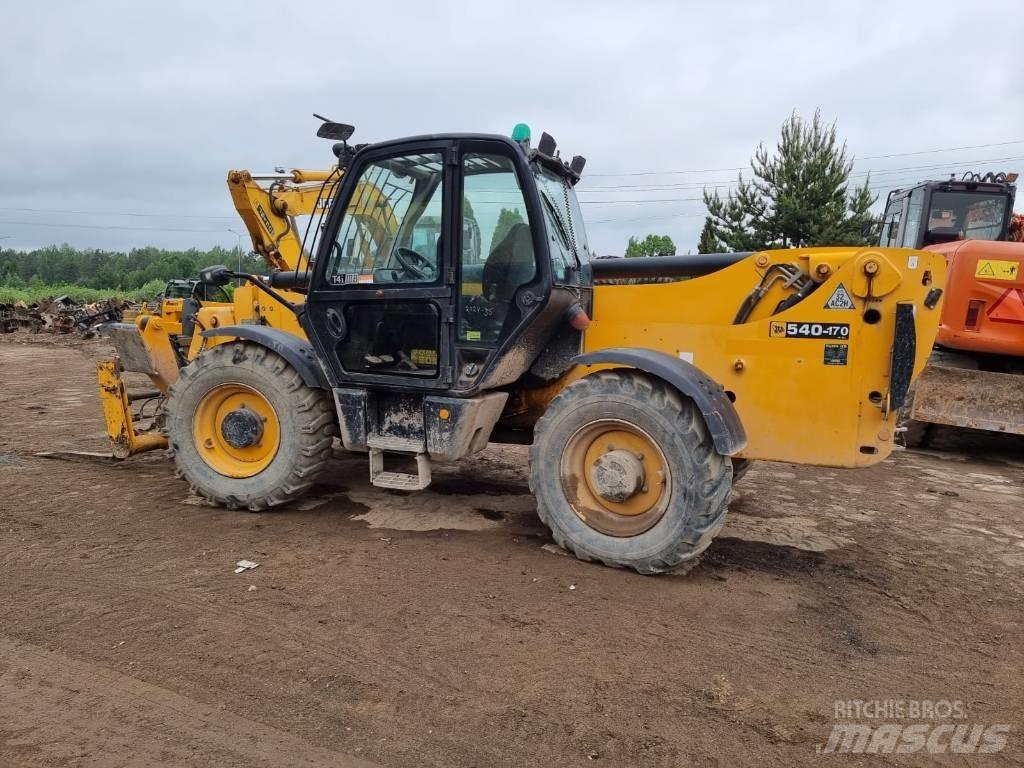 JCB 540-170 テレスコーピックハンドラー