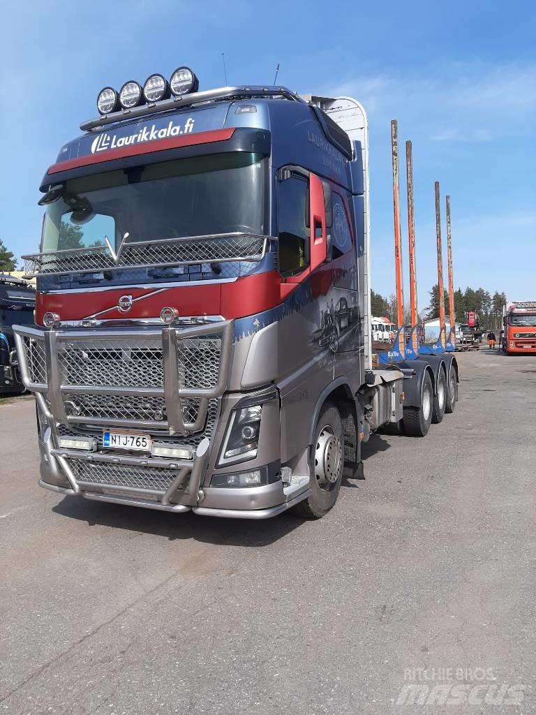 Volvo FH 16 木材トラック