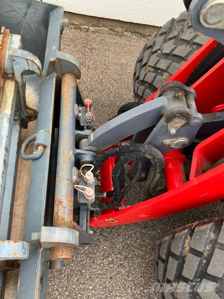 Flexitrac 1350 多目的ローダー