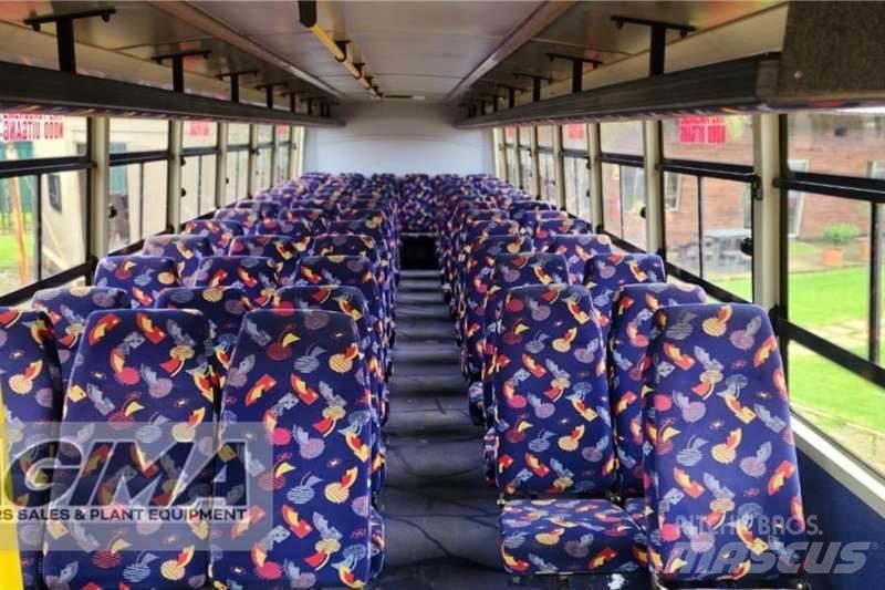Hino Busmark 2000 中古バスその他