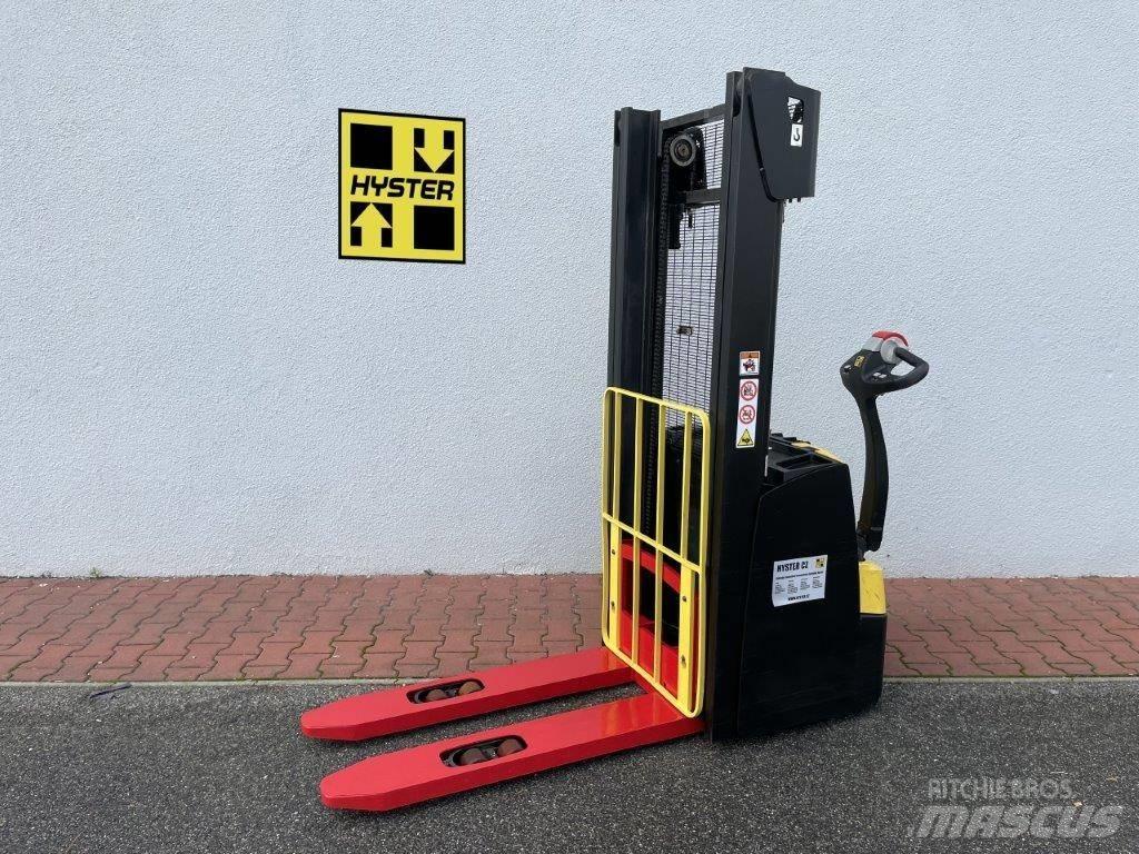 Hyster S 1.2 ウォーキンフォークリフト