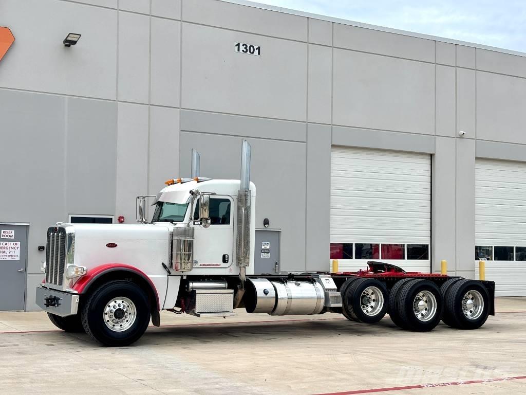 Peterbilt 389 中古トラクターヘッド | トレーラーヘッド
