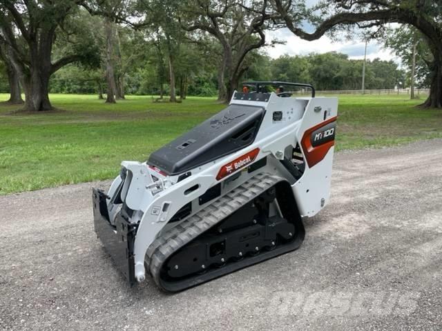 Bobcat MT100 スキッドステアローダー