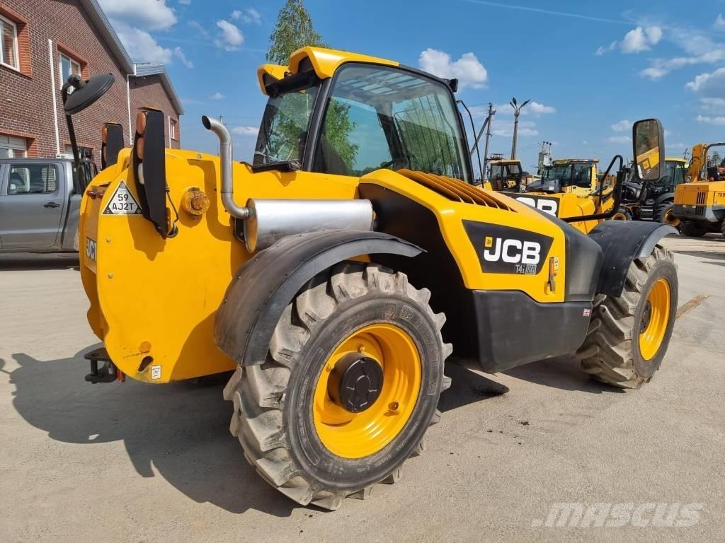 JCB 531-70 テレスコーピックハンドラー