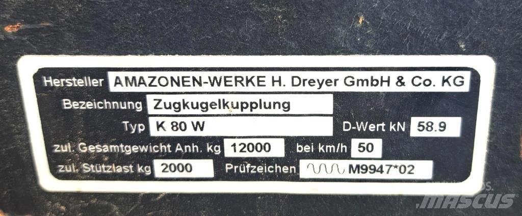 Amazone ZGB 8200 ミネラル散布機