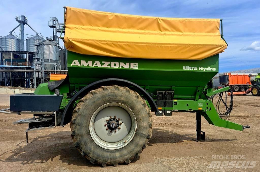 Amazone ZGB 8200 ミネラル散布機