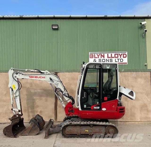 Takeuchi TB 230 ミニ油圧ショベル 7t以下（ミニユンボ・ミニディガー）