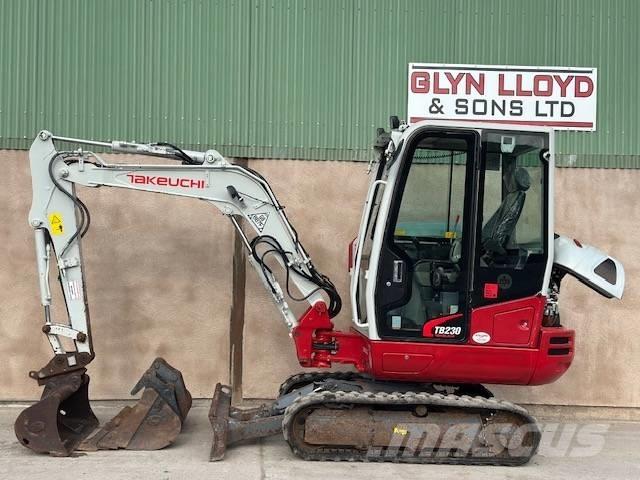 Takeuchi TB 230 ミニ油圧ショベル 7t以下（ミニユンボ・ミニディガー）