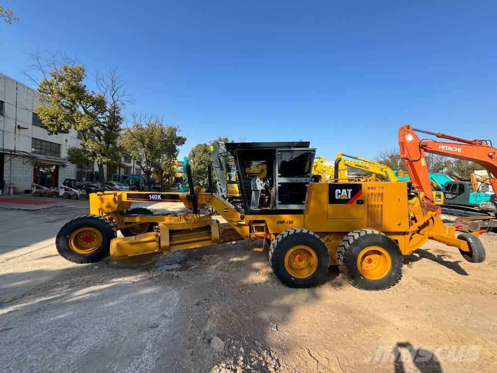 CAT 140 K モーターグレーダー