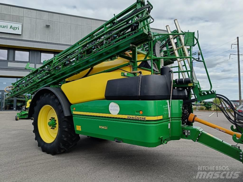 John Deere R 962 i 牽引型スプレイヤー