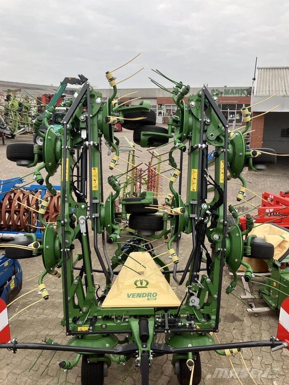Krone Vendro 1020 テッダー・テッダーレーキ