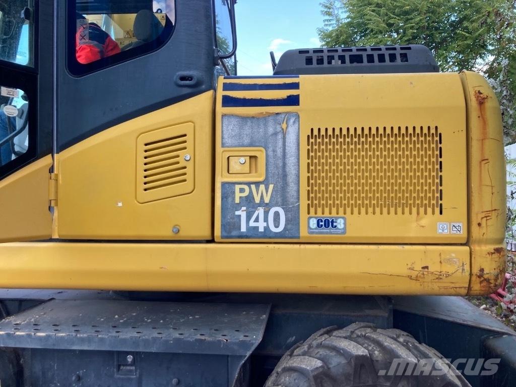 Komatsu PW 140-7 ホイール式油圧ショベル（パワーショベル・ユンボ・バックホー）