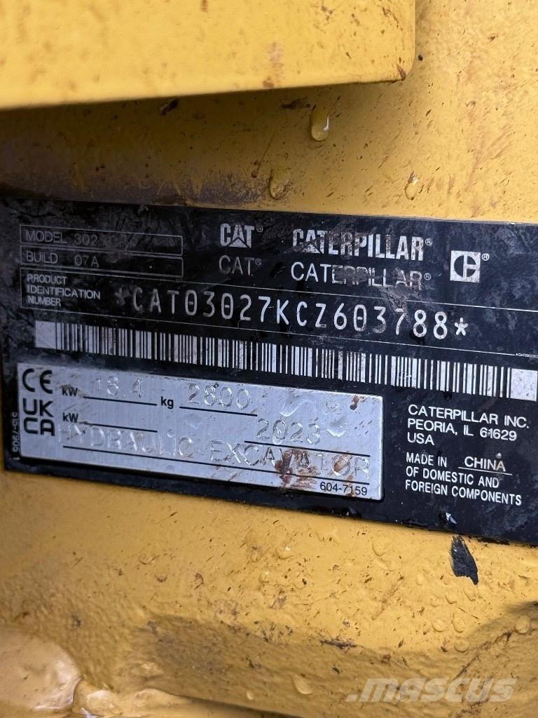 CAT 302.7 CR ミニ油圧ショベル 7t以下（ミニユンボ・ミニディガー）