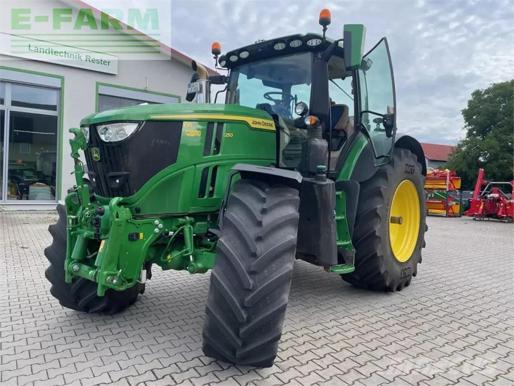 John Deere 6r 250 トラクター