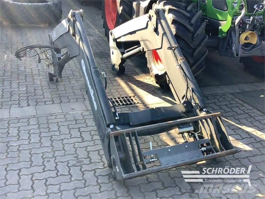 Ålö Q 65 フロントローダーとディガー