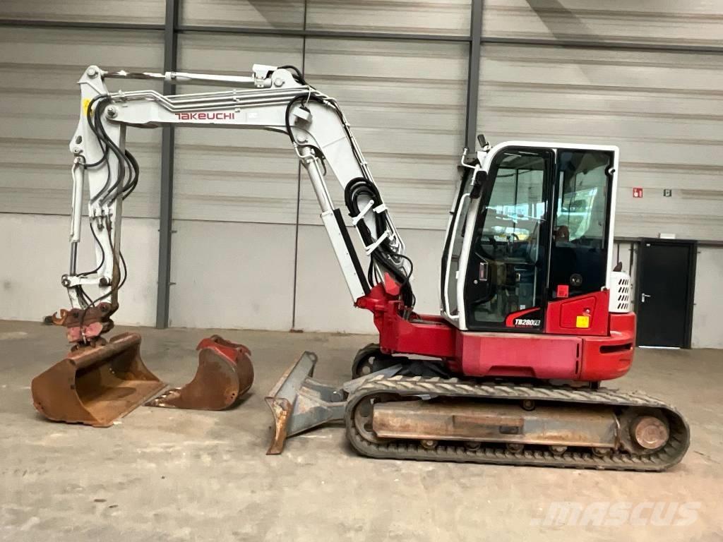 Takeuchi TB 280 FR 中型油圧ショベル 7ｔ-12ｔ（ユンボ・パワーショベル・バックホー）