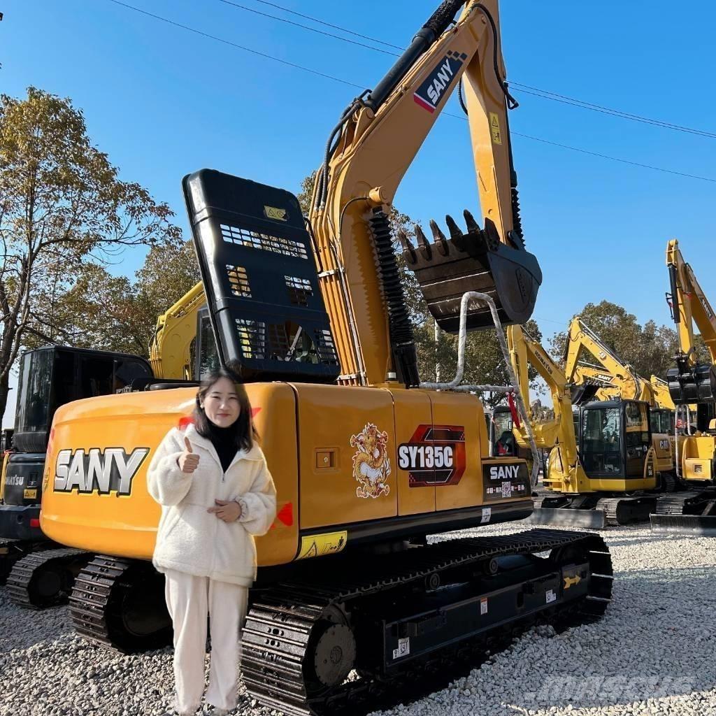 Sany SY 135 大型油圧ショベル12t以上（パワーショベル・ユンボ）