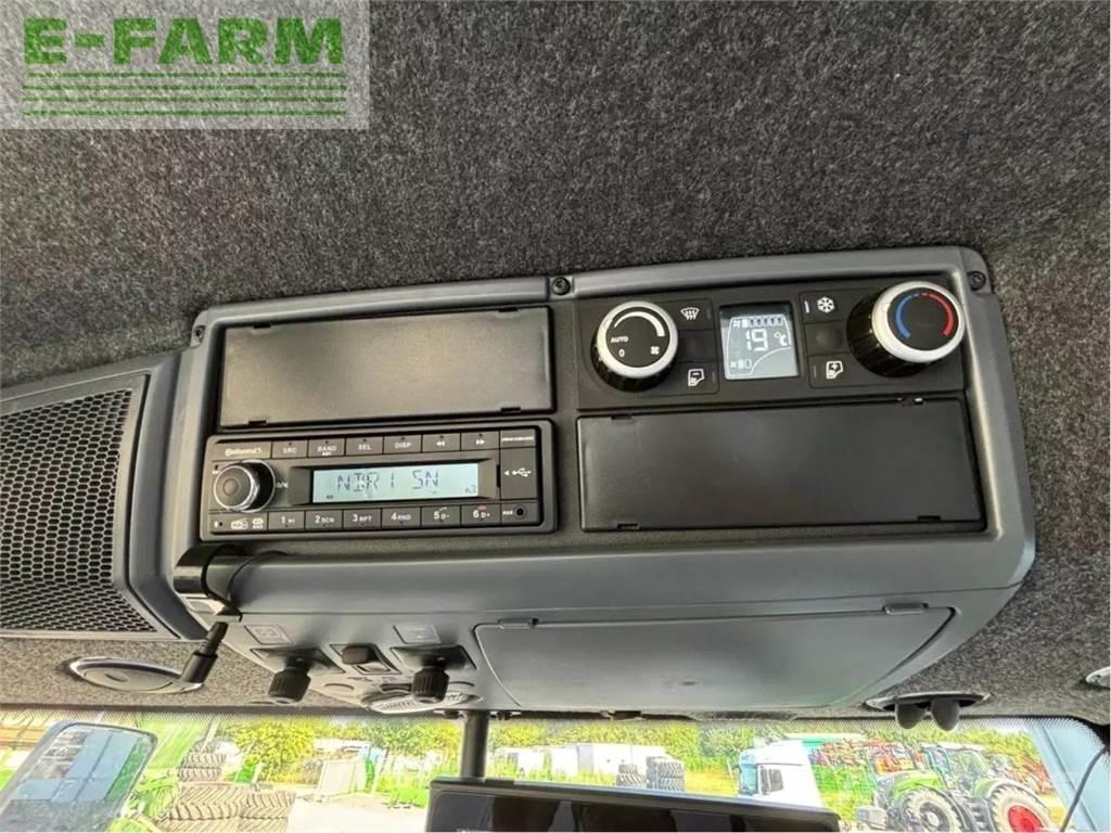 Valtra q 265 トラクター