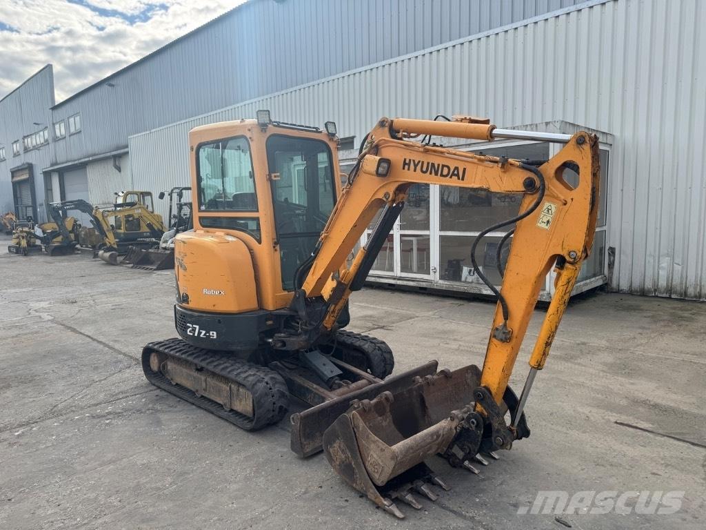 Hyundai ROBEx 27-9 ミニ油圧ショベル 7t以下（ミニユンボ・ミニディガー）